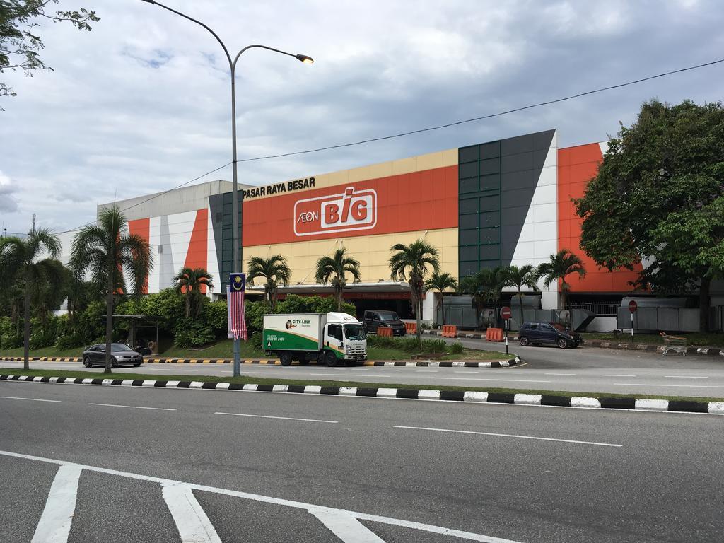 Homestay Farah Wangsa Maju Kl Kuala Lumpur Exterior photo
